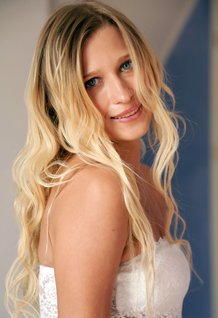 Adriana C精品写真视频第十六弹